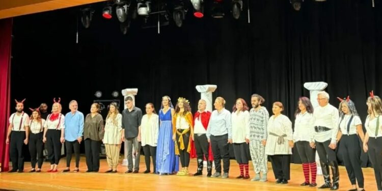 Engeller Değil, Hikayeler Sahnede