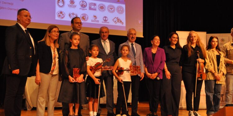 İstanbul Üniversitesi Kız Çocukları için Çalıştay Düzenledi