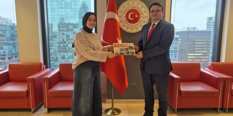 Yurt Dışında Eğitimin Türk Temsilcileri