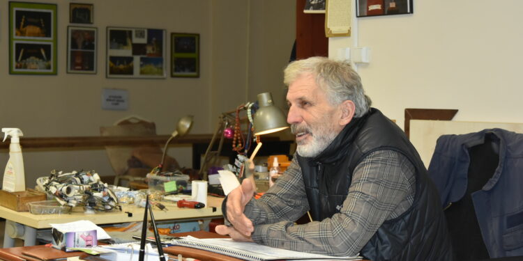 Mahyanın Son Ustası: “İki Minare Arasına Bir Kolye Asmıştık”