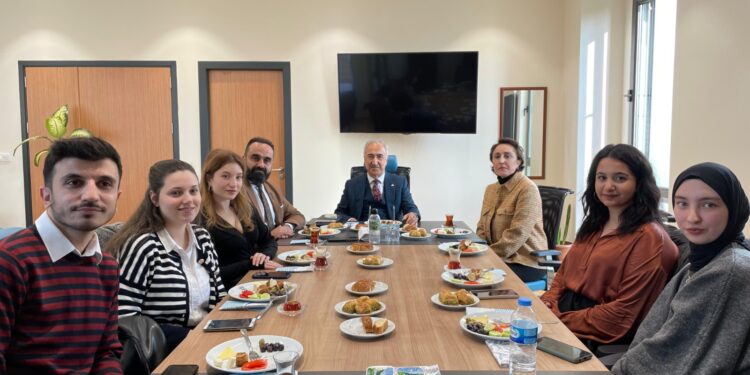 Prof. Dr. Osman Bülent Zülfikar İletişim Fakültesi’ni Ziyaret Etti