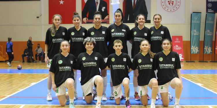 İSTANBUL ÜNİVERSİTESİ KADIN BASKETBOL A TAKIMI SEZONA GÜÇLÜ BAŞLADI