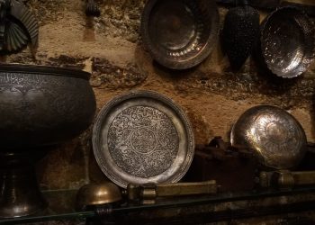 Geçmişten Günümüze Kapalıçarşı Antikacıları