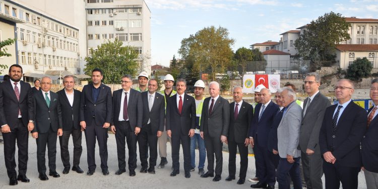İstanbul Üniversitesi Cerrahi Bilimler Hastanesi’nin Temel Atma Töreni Gerçekleşti