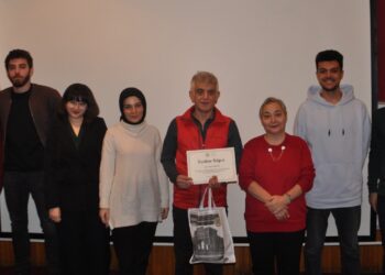 Deniz Salman: “Dili kullanma biçimimiz, karşımızdakine verdiğimiz değeri gösterir”