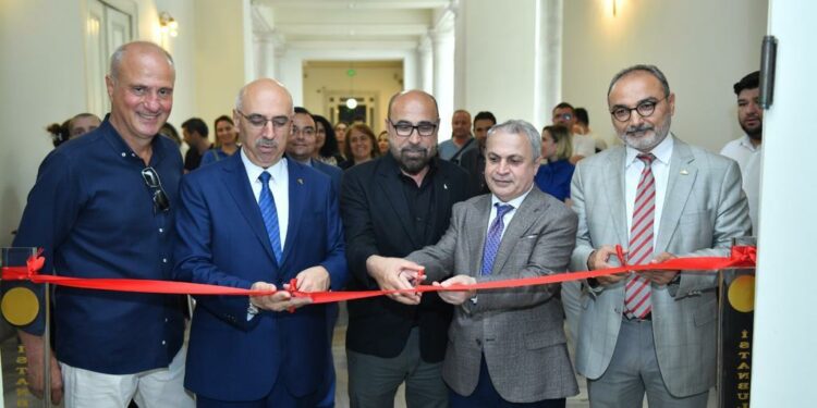 “Kitle İletişim Araçlarının Tarihsel Serüveni” Sergisi Açıldı