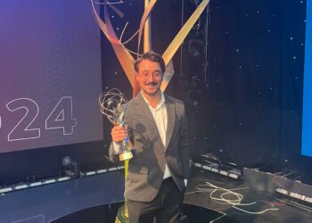 Berke Duran İstanbul İletişime 1.lik Ödülüyle Döndü