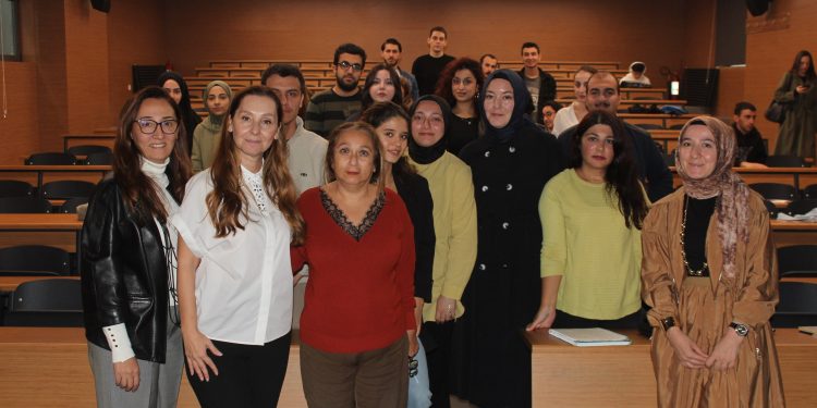 İletişimin Gücü Yazım Teknikleri Dersinde Konuşuldu