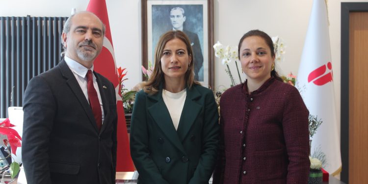 İletişim Fakültesi’nde Yeni Dekan Göreve Başladı