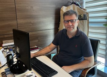 Televizyon Haberciliğinin İç Yüzü: Gündemden Mutfağa Bir Gün