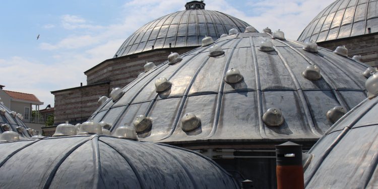 Zeyrek Çinili Hamamı Yeniden Hayat Buldu