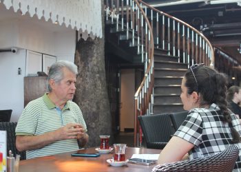 Üç Bölüm, Tek Tutku: İstanbul Üniversitesi’nde Şekillenen Bir Öğretmen Hayatı