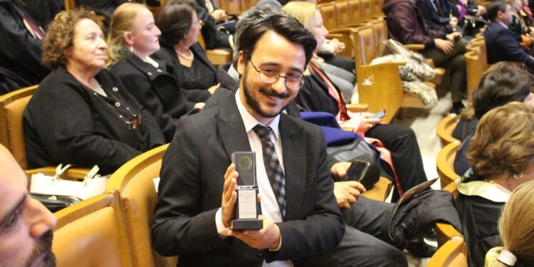 İstanbul Üniversitesi Ödülleri: İlk Üstün Temsiliyet Ödülü Berke Duran’ın