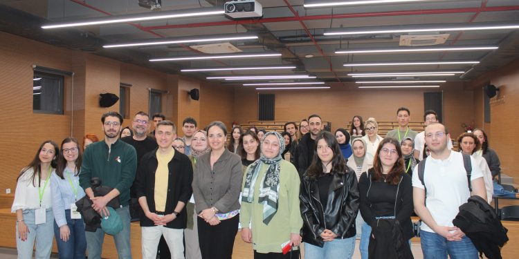 İletişim ve Yapay Zekâ (AI) Uygulamaları Atölyesi Başladı