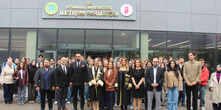İstanbul Üniversitesi İletişim Fakültesi Yeni Öğrencilerine Merhaba Dedi