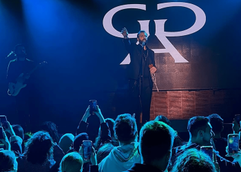 Sesin Arkasındaki Hayat: Güncel Gürsel Artıktay ile Müzikoloji Üzerine