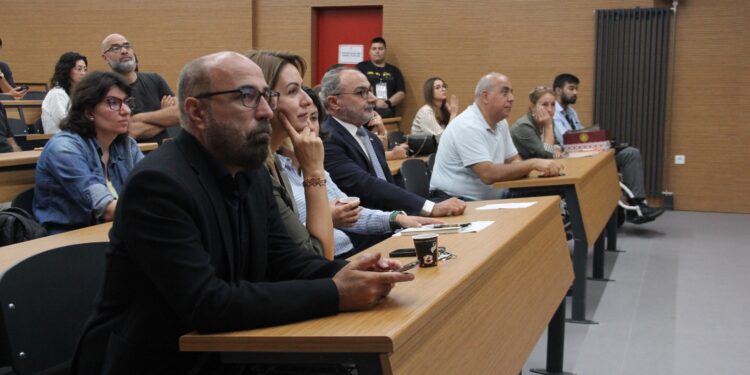 İletişim Fakültesi Lisansüstü Oryantasyon Programı Gerçekleştirildi