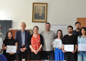 İletişim Fakültesi Öğrencilerine Yönelik Grafik Tasarım Atölyesi Tamamlandı