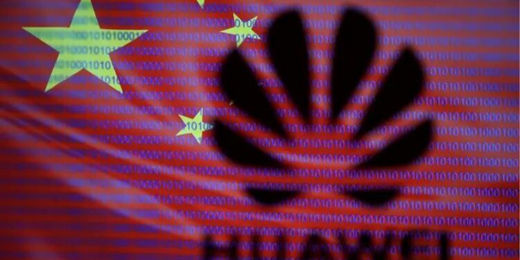 Çinli Şirketlerin Dış Yatırımları Ülkelerin Veri Güvenliğini Tehdit Ediyor