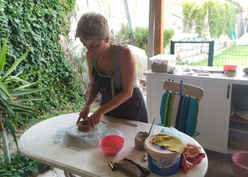 Bir Kadın Girişimcinin Hikayesi: İstanbul’un Plazalarından Seramiğin ‘Sucuk’larına