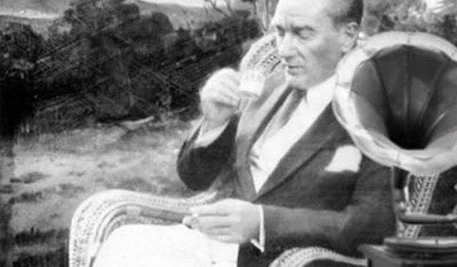 Atatürk’ün Spotify Listesi