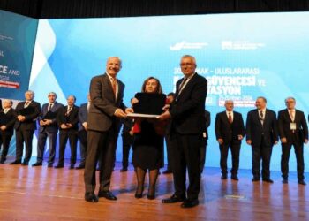 Üniversitemizin 5 Yıllık Tam Akreditasyon Başarısı