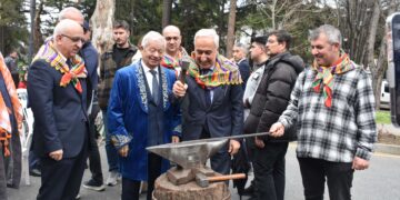 Türk’ün Bayramı Nevruz İstanbul Üniversitesi’nde Kutlandı