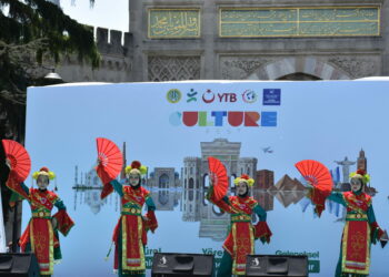 İstanbul Üniversitesi’nde Uluslararası Kültür Şöleni