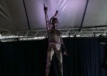 Eda Erdem Dündar’ın Heykeli 8 Mart Dünya Kadınlar Gününde Açıldı