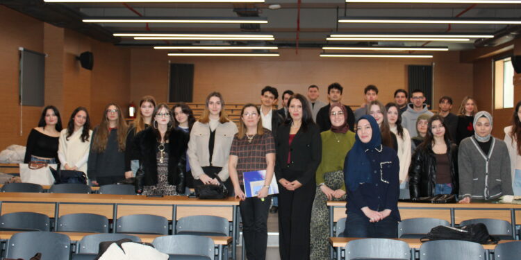 Gazetecilikte Yapay Zekâ Kullanımı Konuşuldu