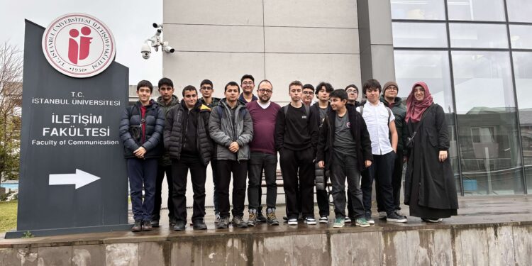 Bakış Açısı Kulübü’nden İletişim Fakültesi’ne Ziyaret