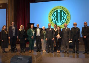 Öğretmenler Günü’nde Geleneksel Ezgilerin Esintisi