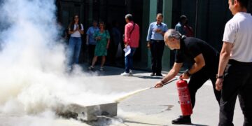 İstanbul Üniversitesi İletişim Fakültesi Personeline Yangın Güvenliği Eğitimi