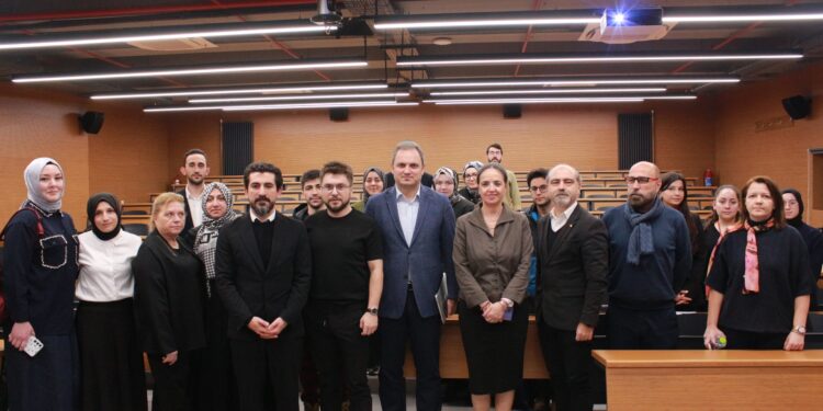 Gazze Soykırımı ve Medyanın Rolü İstanbul Üniversitesi’nde Ele Alındı