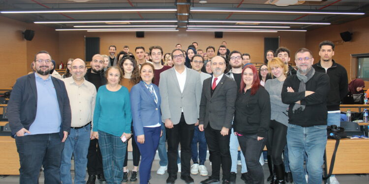 Google News Initiative İstanbul Üniversitesi’nde Yapay Zekâyı Anlattı