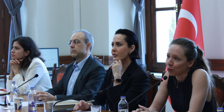 Tekstil Sektöründe Döngüsel Dönüşüm Konferansı Gerçekleşti