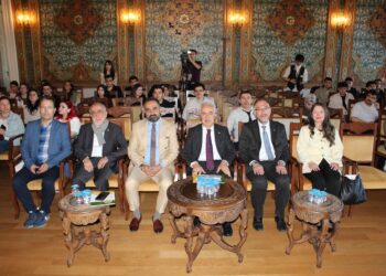 Geleceğe İlk Adım: İstanbul Üniversitesi Kariyer Günleri 
