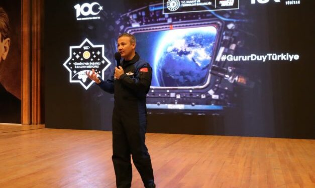 İstanbul Üniversitesi’ne Uzaydan Gelen Misafir; Alper Gezeravcı