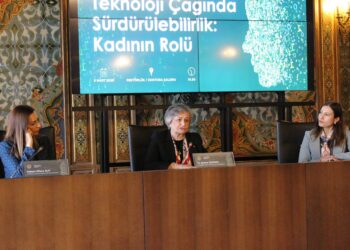 İstanbul Üniversitesi’nde 8 Mart Dünya Kadınlar Günü Programı Düzenlendi