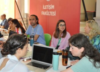 İstanbul Üniversitesi Tanıtım Günleri Devam Ediyor