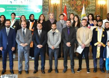 “Yabancı Öğrenciler Türkiye ile Köprü Kuruyor”